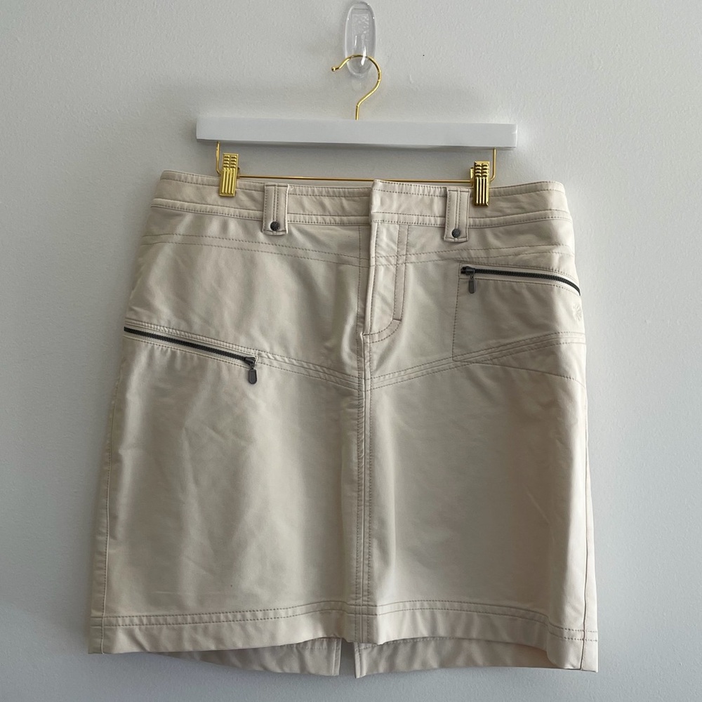 Athleta Cream Active Skirt